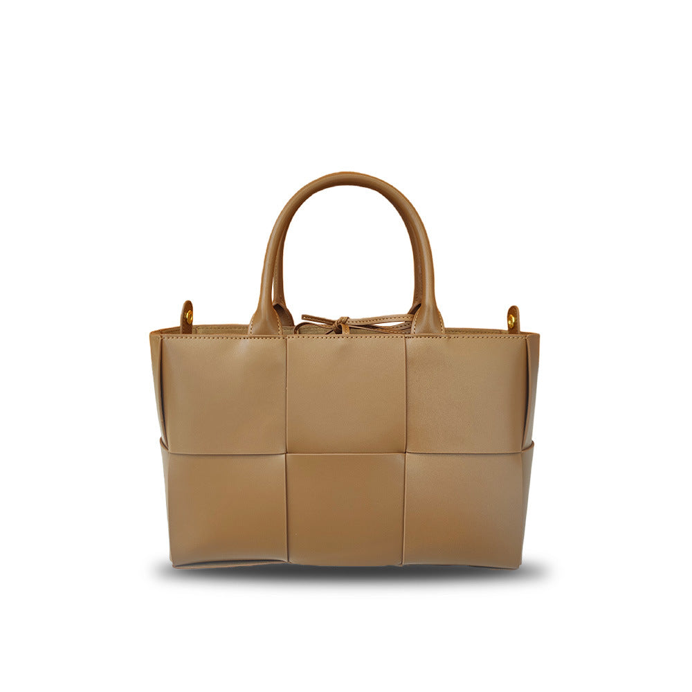 Women's Cowhide Hand-woven Fashion Genuine Leather Portable Tote Bags