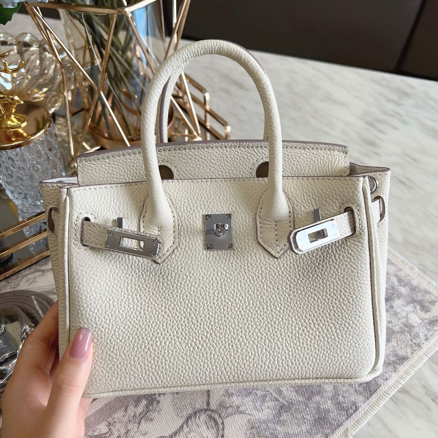 Women's Mini Litchi Pattern First Layer Cowhide Handbags