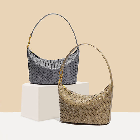 Fashion Woven Large Capacity Portable Summer Shoulder Bags