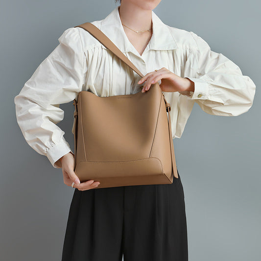 Women's Large Niche Genuine Leather Capacity Commuter Shoulder Bags