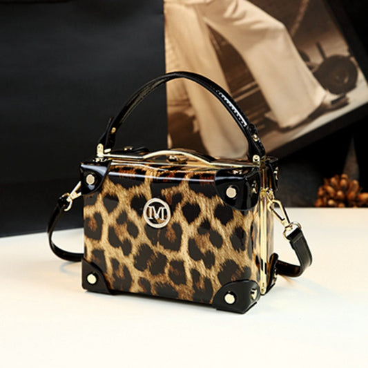 Women's Niche Design Box Patent Leather Trendy Crossbody Bags