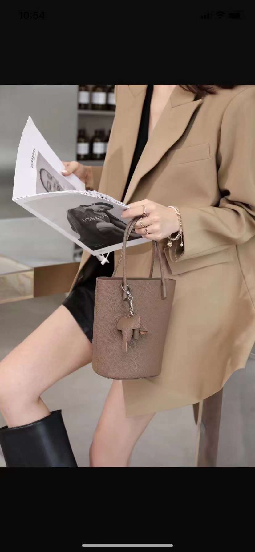 Women's First Layer Cowhide Retro Packet Style Bucket Bags