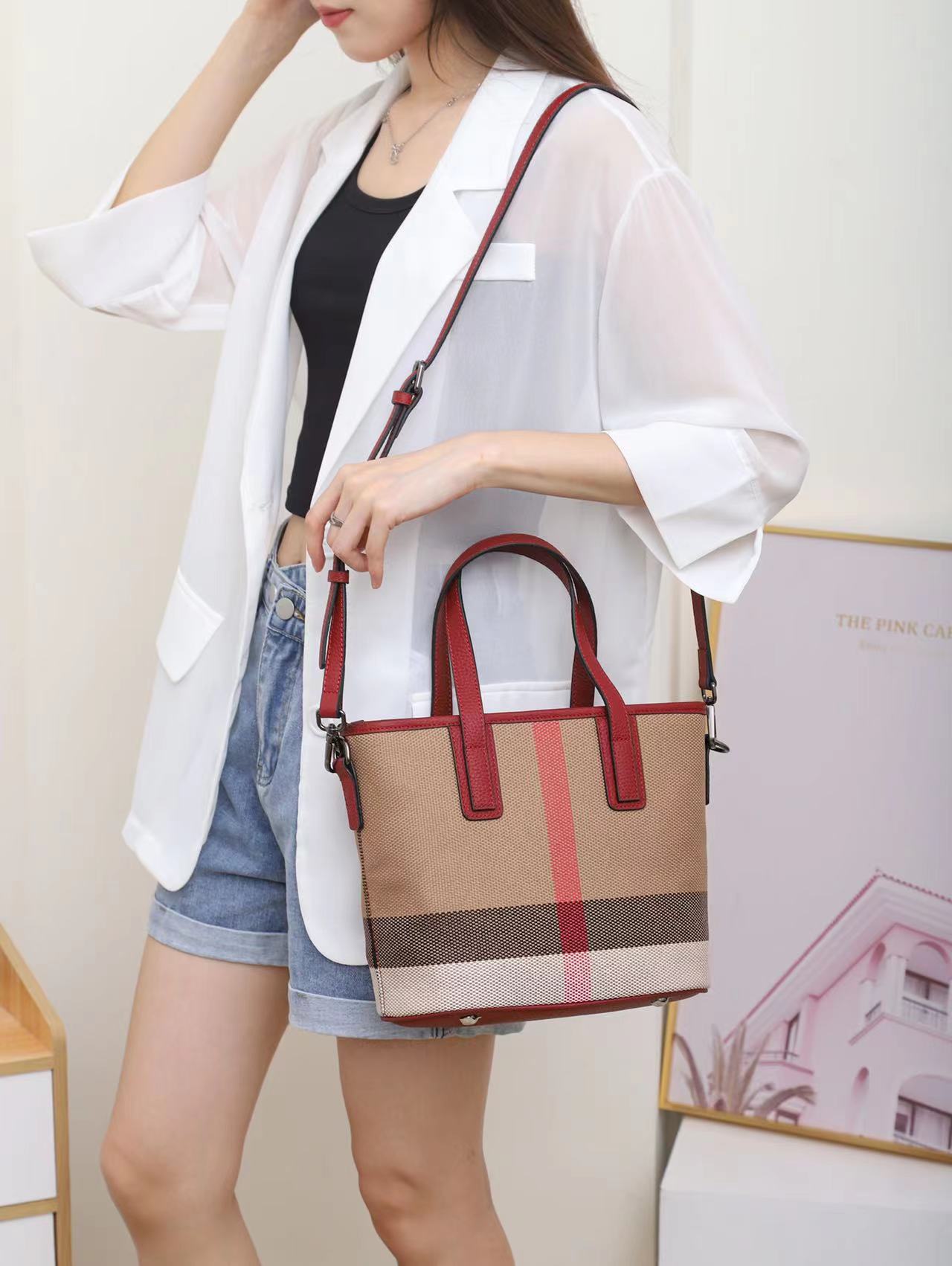Cloth With First Layer Cowhide Cross Body Pouch Crossbody Bags