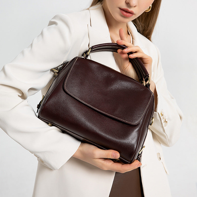 Women's Attractive First Layer Cowhide High-grade Crossbody Bags
