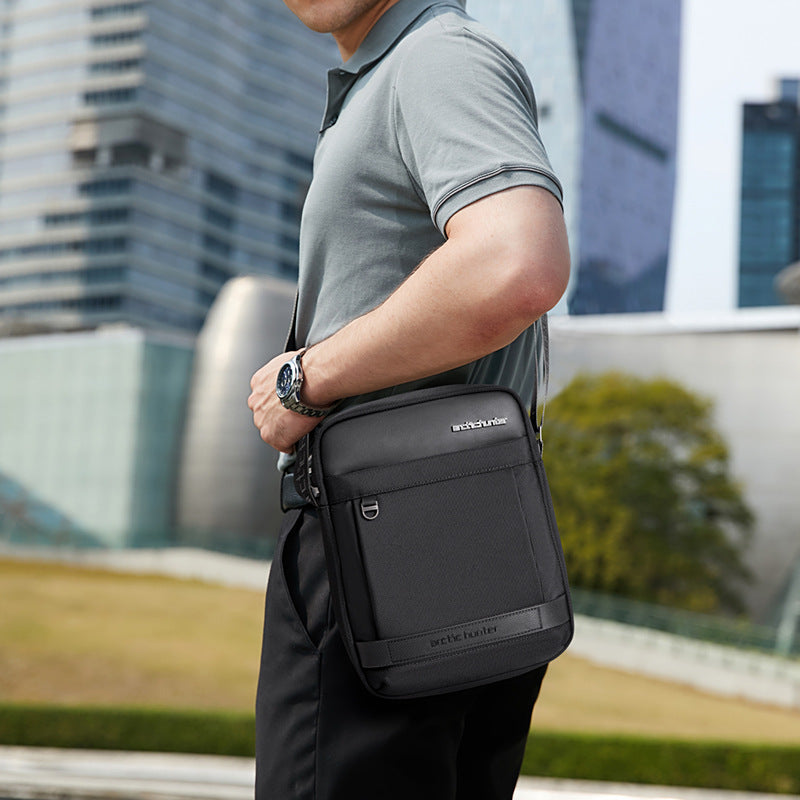 Men's Luxury Business Waterproof High-grade Large Capacity Men's Messenger Bags