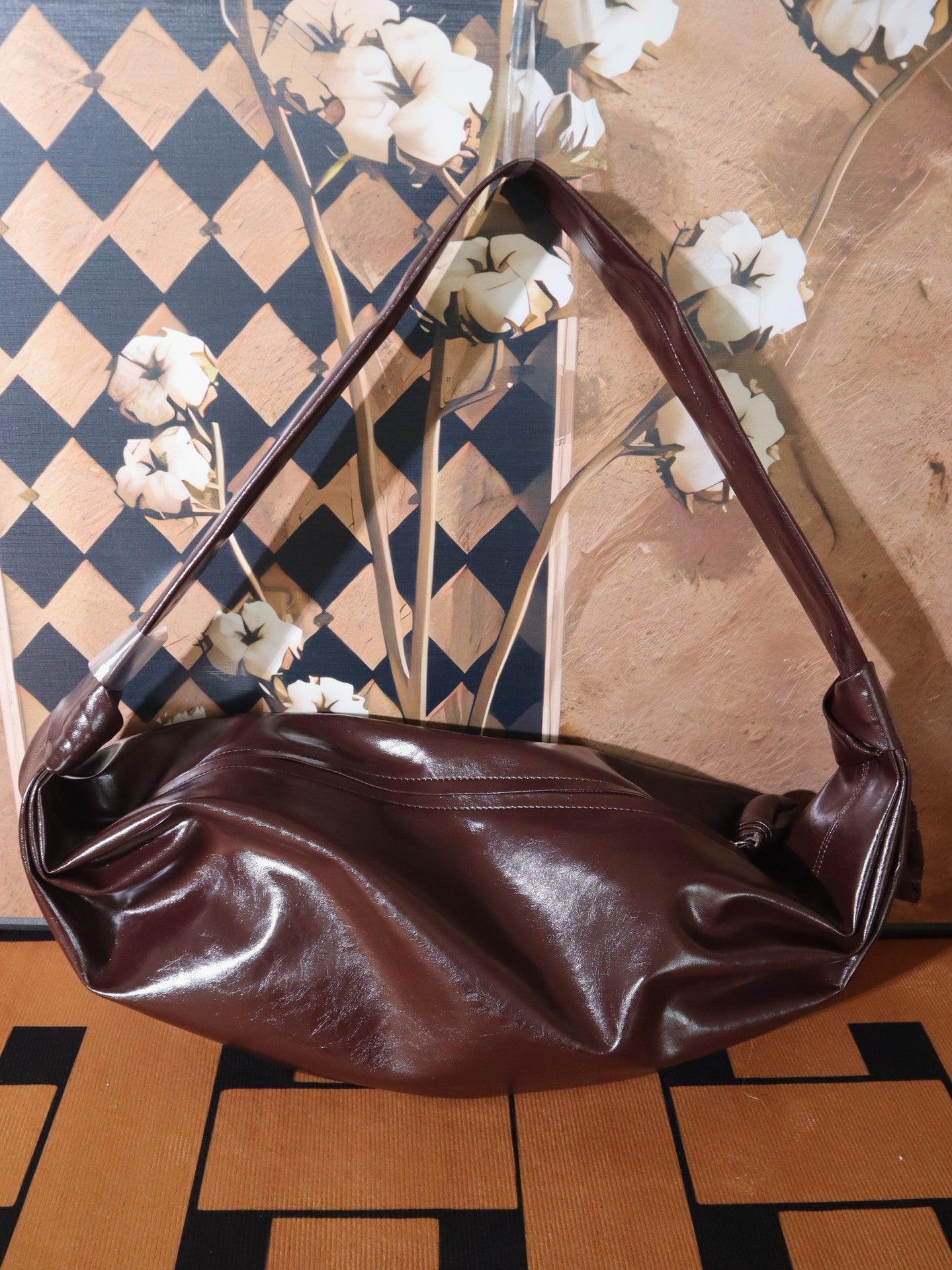 Croissant Paper Cowhide Pleated Top Layer Bags
