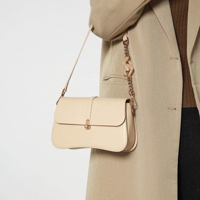 Women's French Design High-grade Exquisite Milk Tea Shoulder Bags