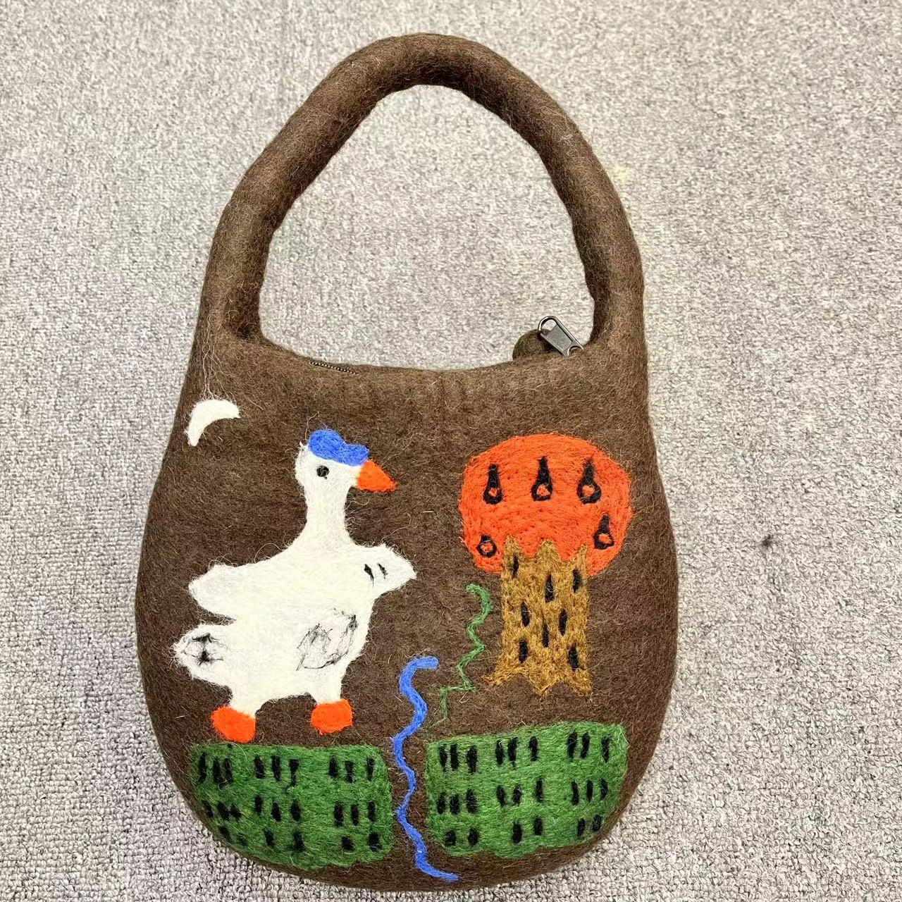 Poke Cute Cartoon Little Duck Cross The Handbags