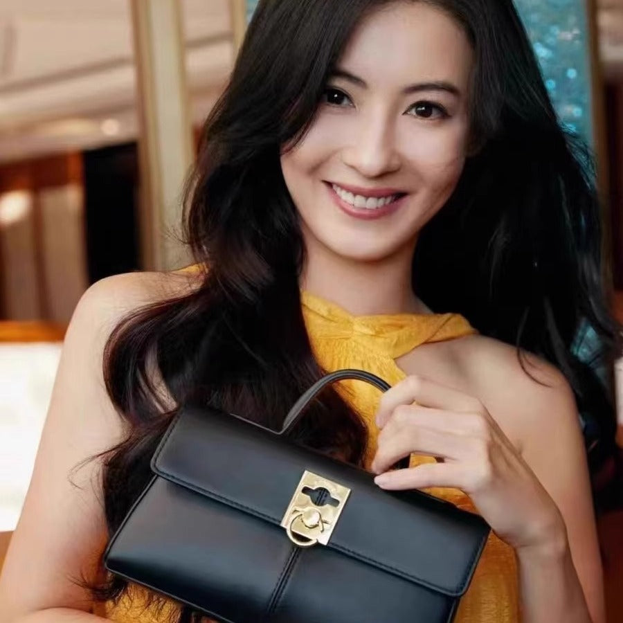 Light Luxury Size Portable Classic Cowhide Shoulder Bags