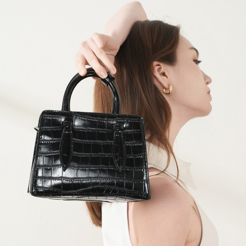 Women's Leather Fashion French Simplicity Niche Popular Handbags