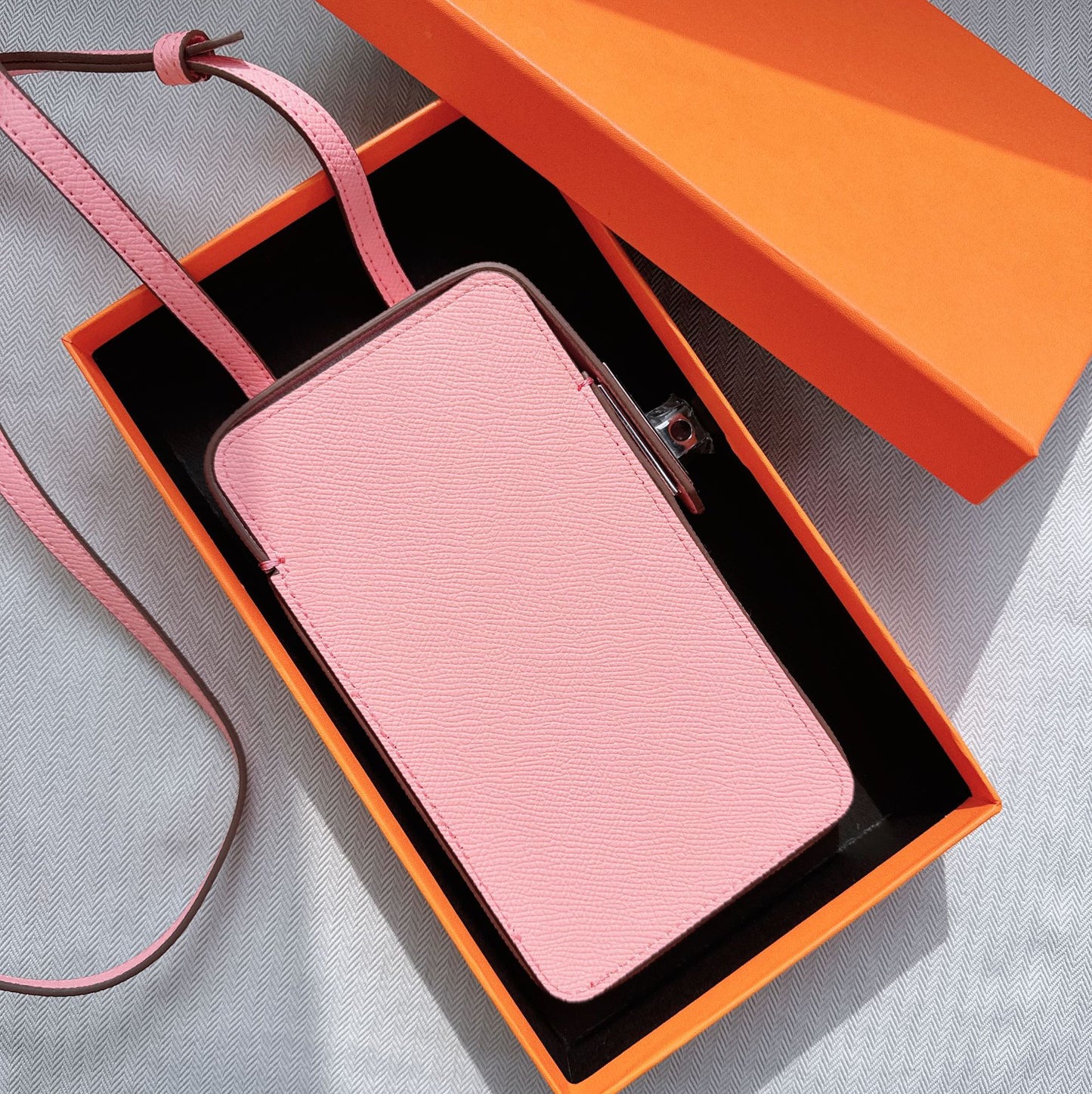 Genuine Leather Palm Pattern Mobile High-grade Phone Bags