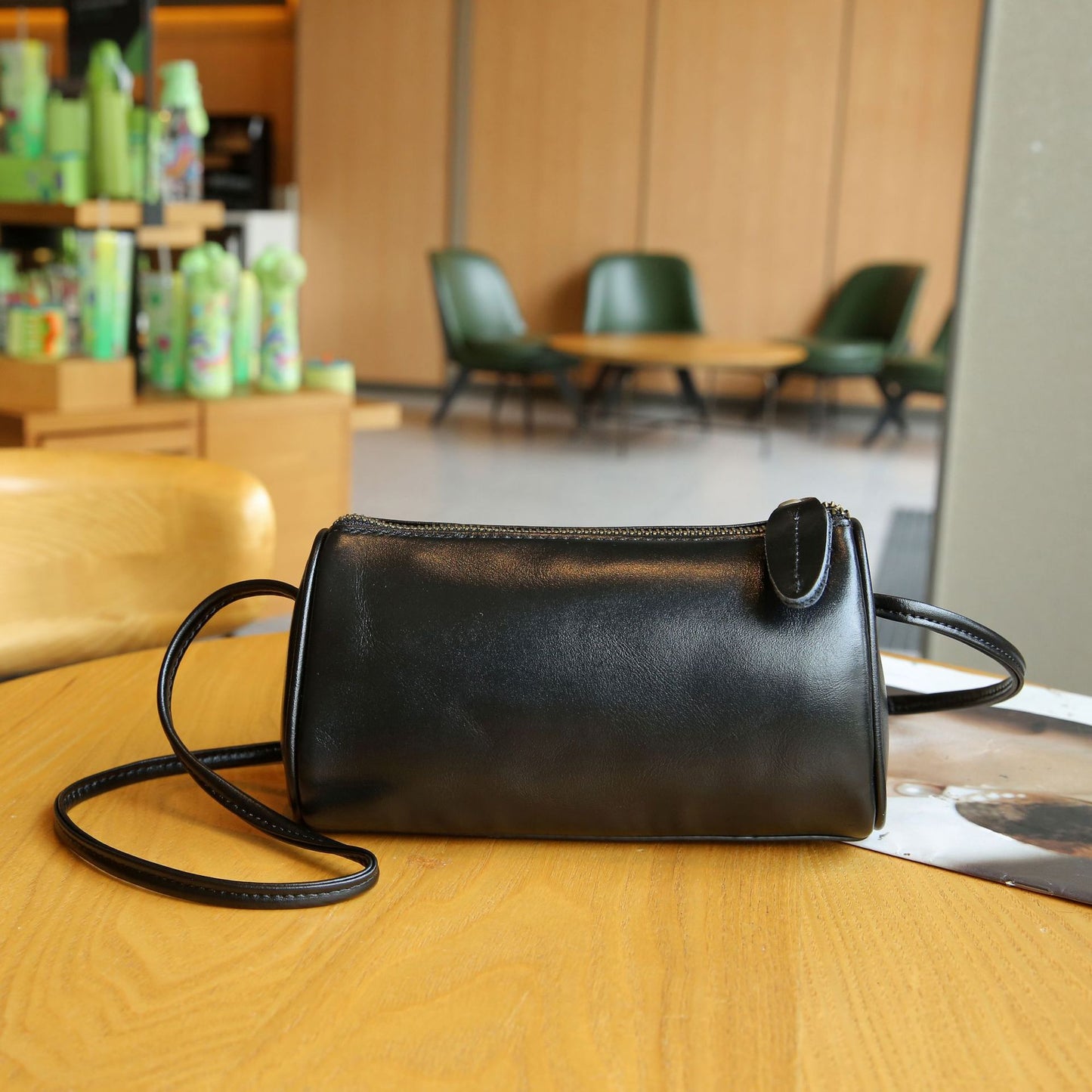 Women's Vegetable Tanned Fashionable Summer Top Layer Shoulder Bags