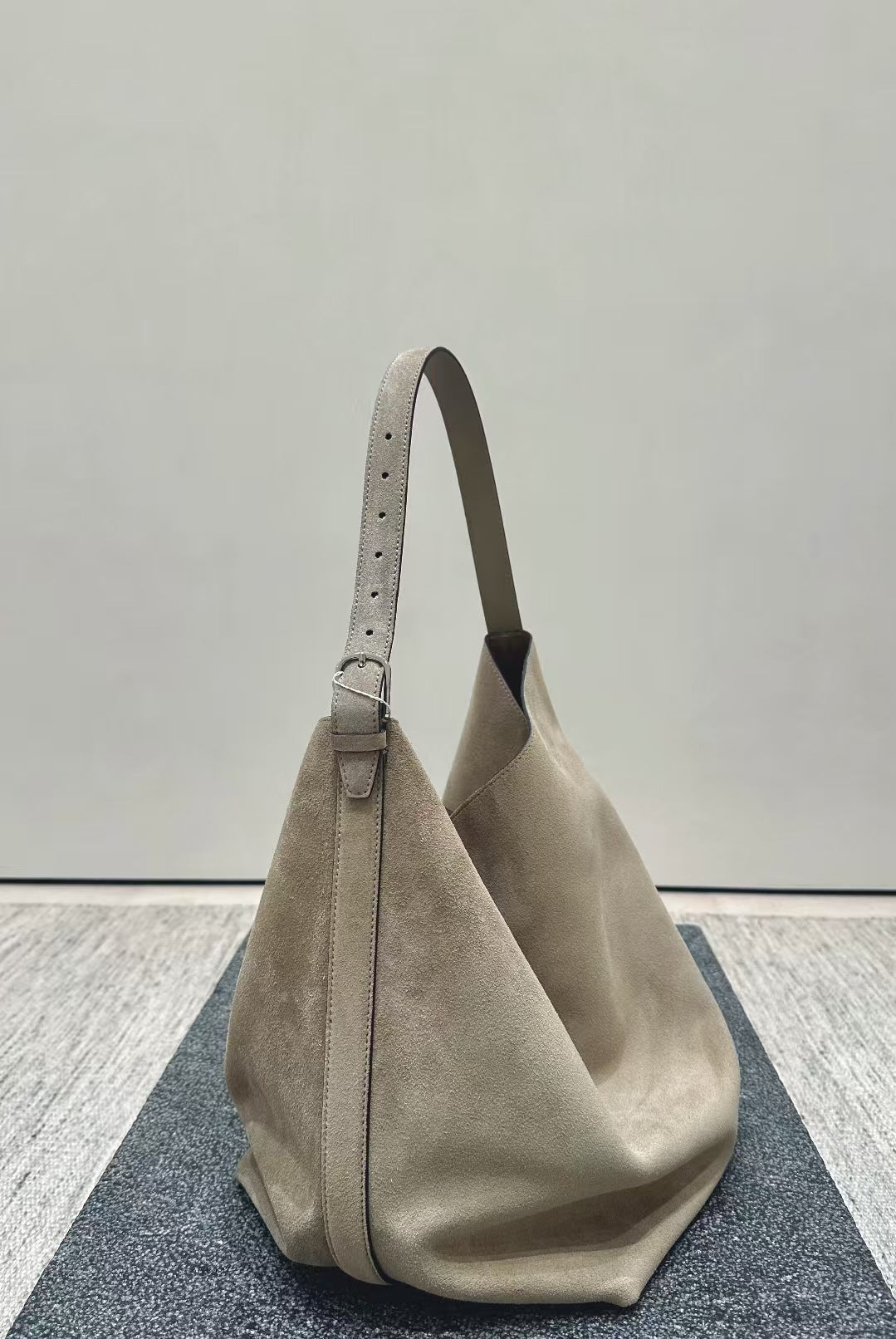 Women's Vintage Suede Matte Cowhide Genuine Leather Tote Bags