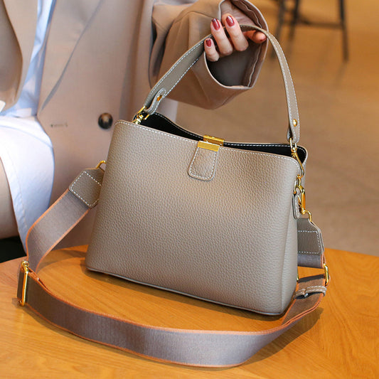 Women's Summer Portable Western Style Fashion Simple Genuine Leather First Bucket Bags