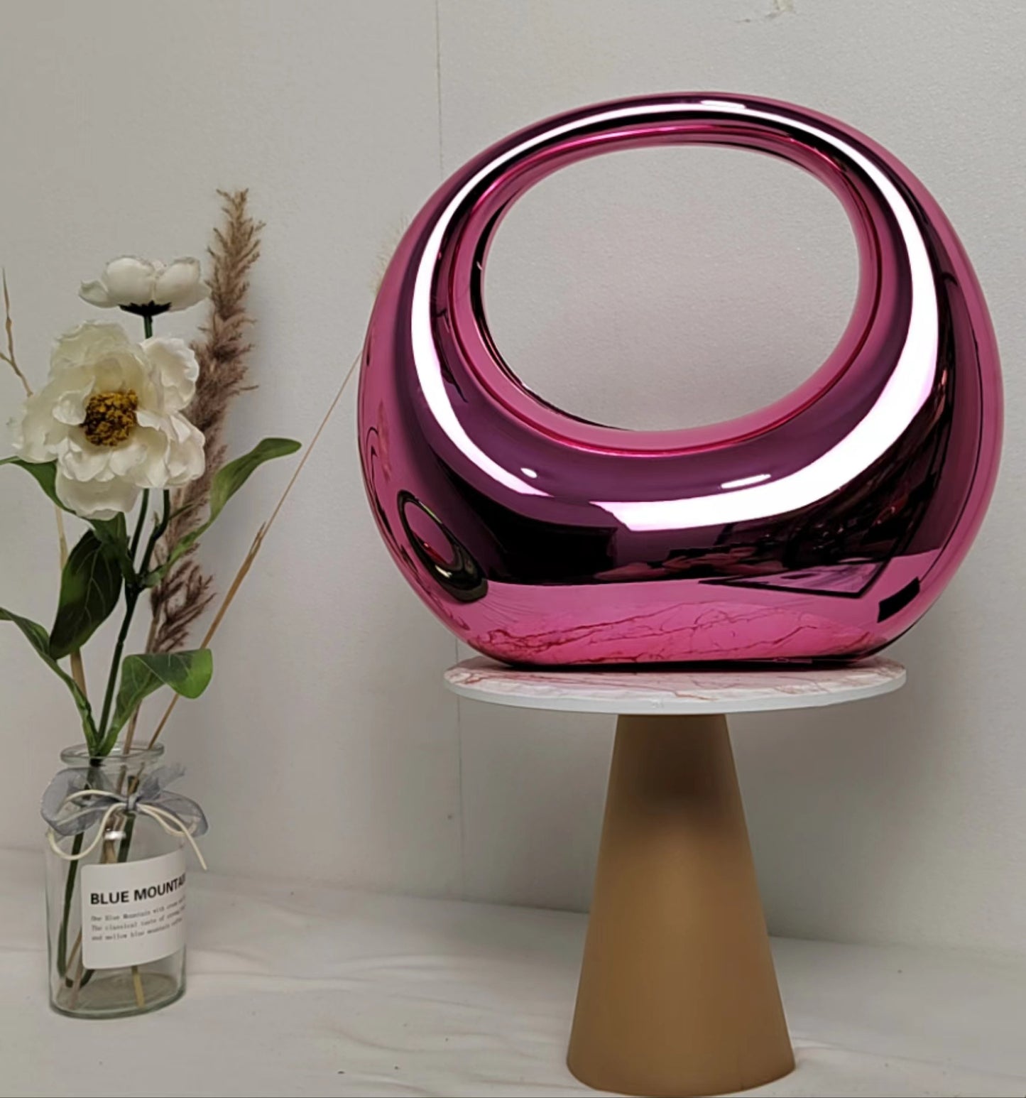 Women's Elegant Moon Fashion Acrylic Hand Handbags