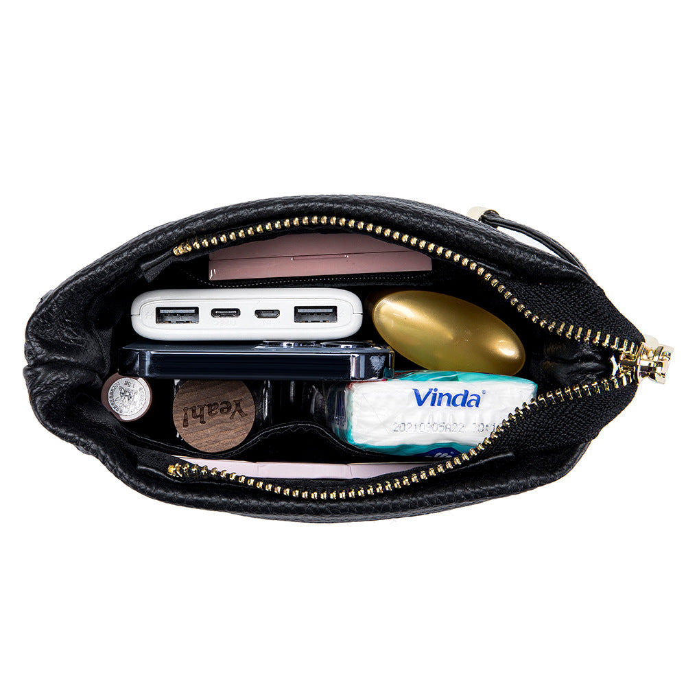 Women's Layer Cowhide Fashion Chain Leather Striped Embroidery Thread One Bags