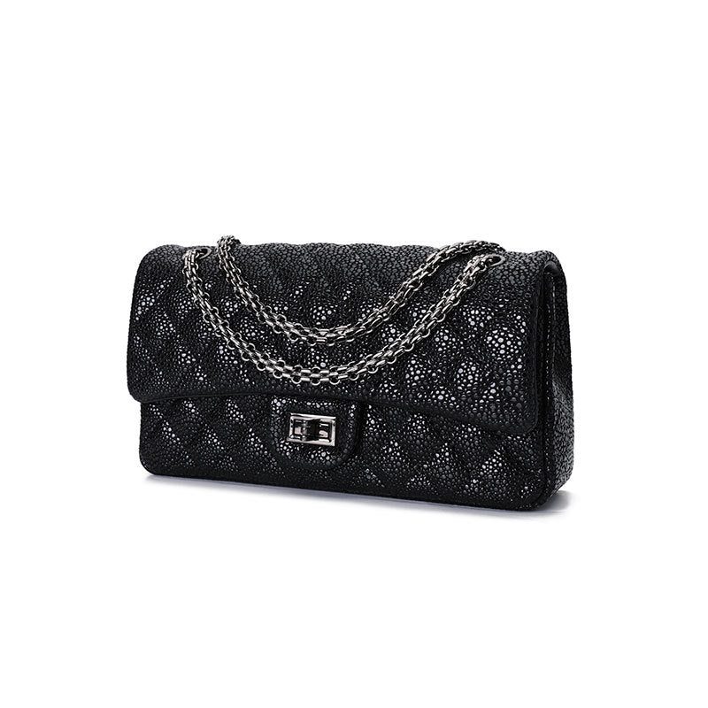 Women's Fish Cowhide Leather Classic Style Rhombus Chain Shoulder Bags