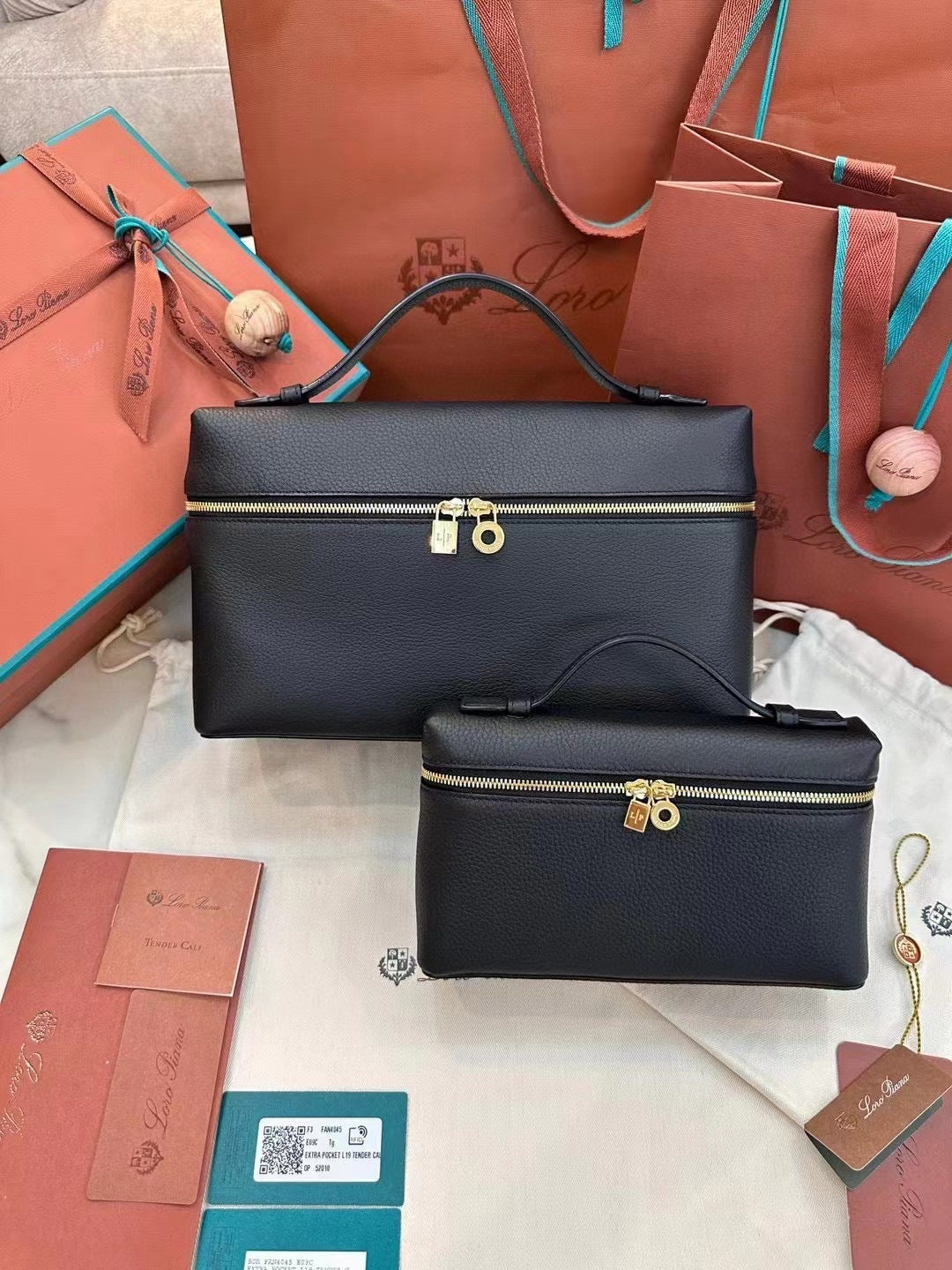 Women's Leather Lunch Box Lychee Pattern Cowhide Handbags