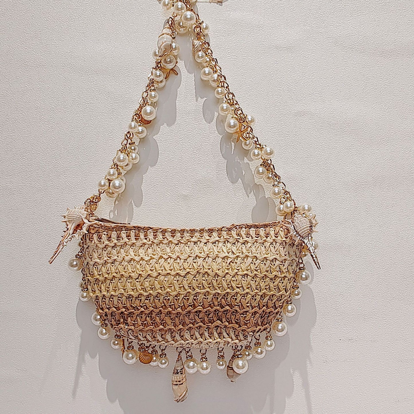 Women's Pearl Conch Straw Woven Seaside Holiday Handbags