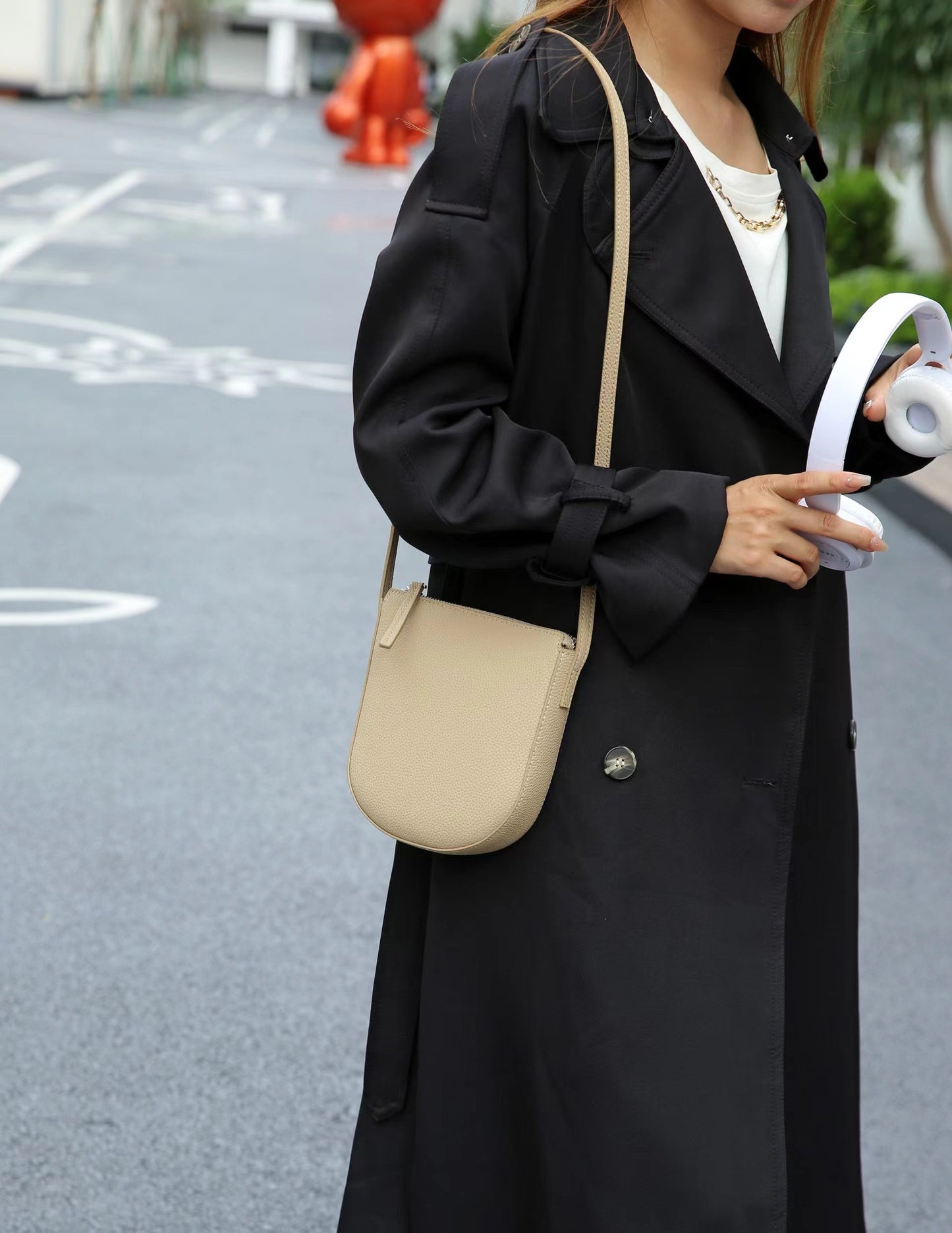 Women's First Layer Cowhide For Cell Minority Crossbody Bags