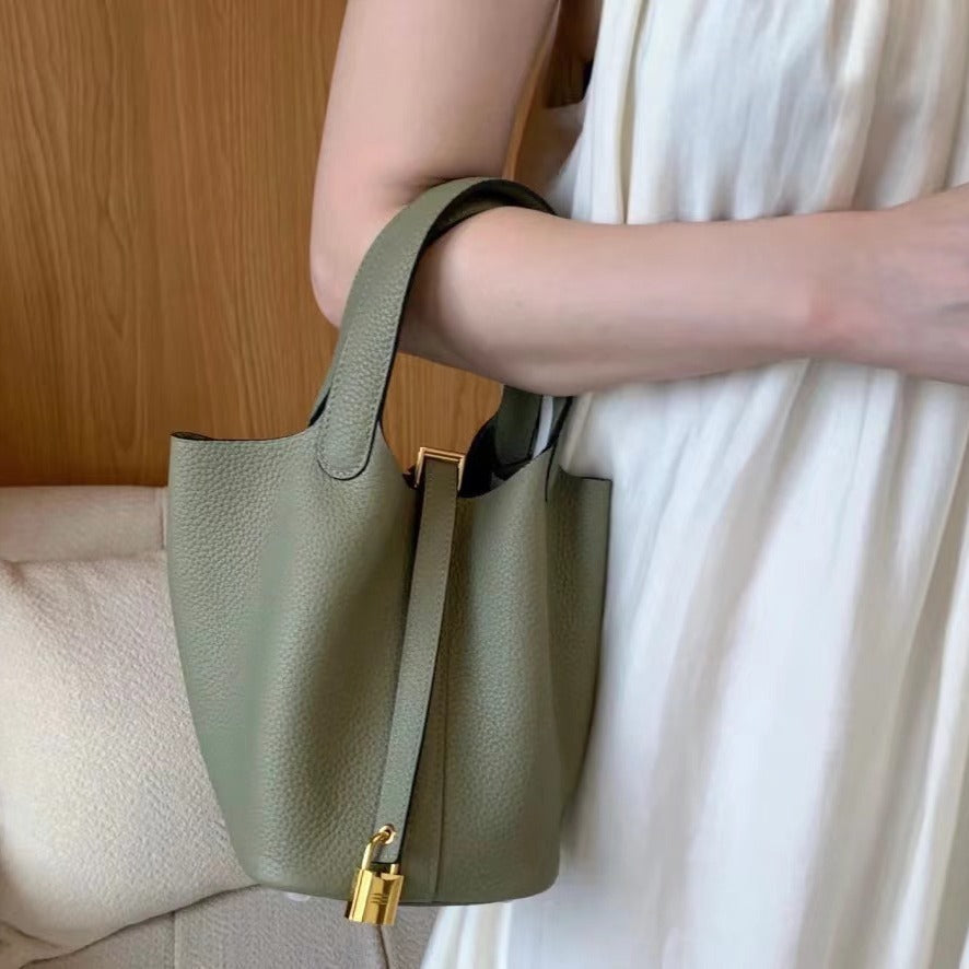 Women's Vegetable Basket Cowhide Handmade Wax Line Handbags