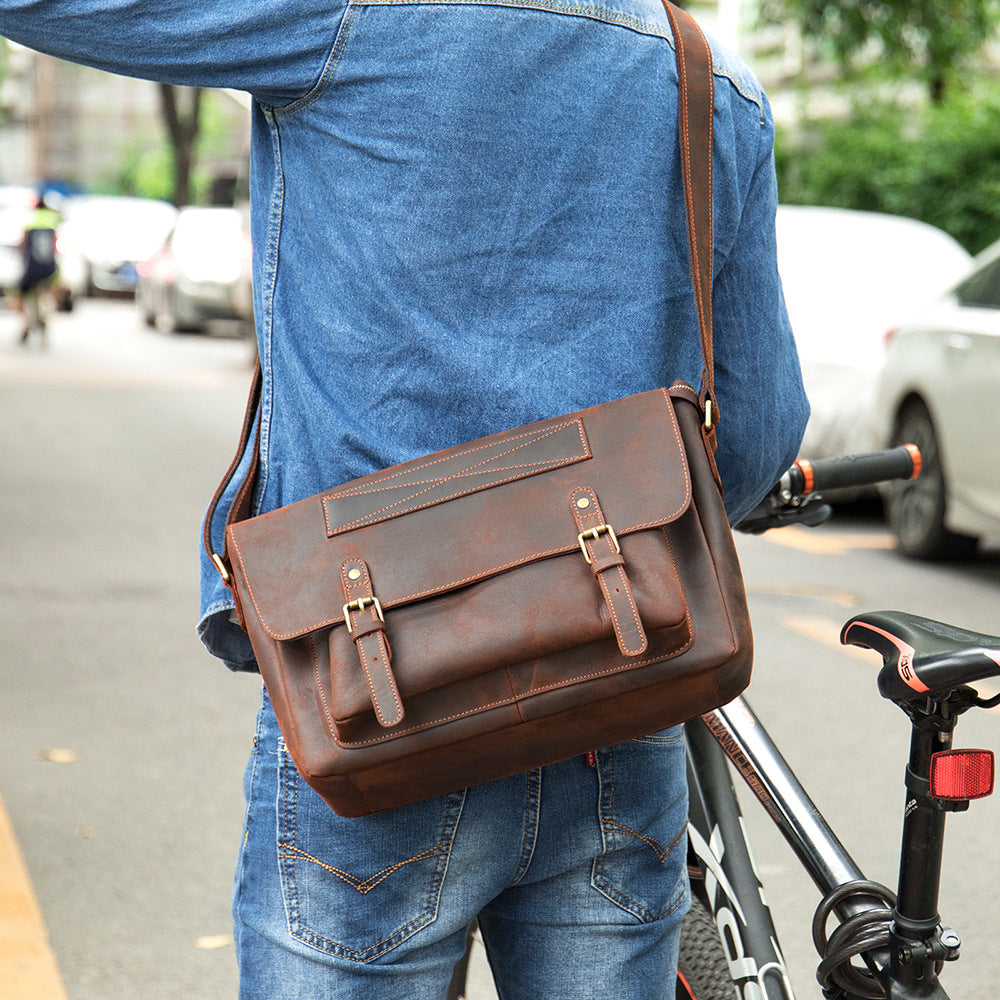 Men's Hand-held Retro Crazy Horse Leather Waterproof Bags