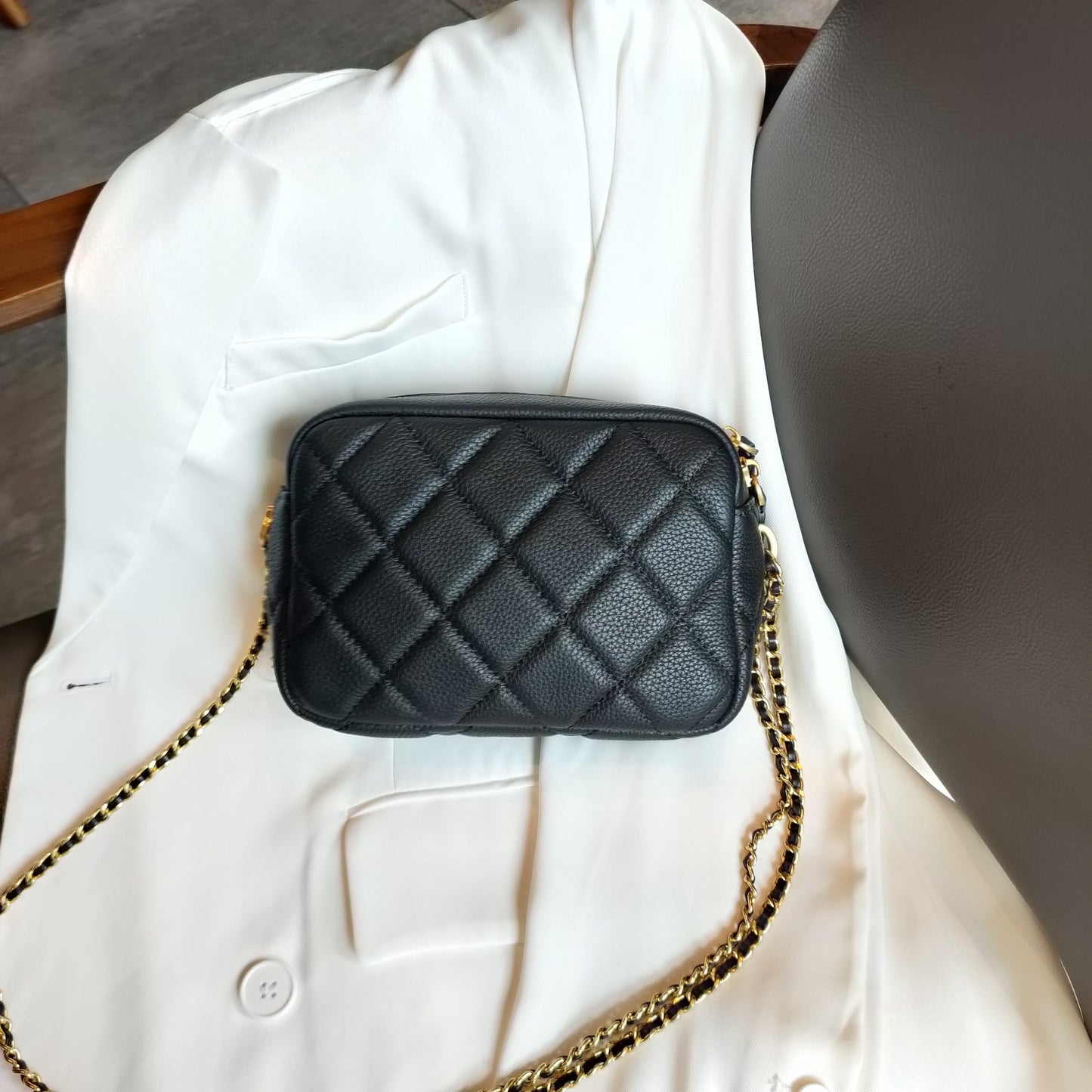 Women's Layer Cowhide Diamond Pattern Fashion Popular Crossbody Bags