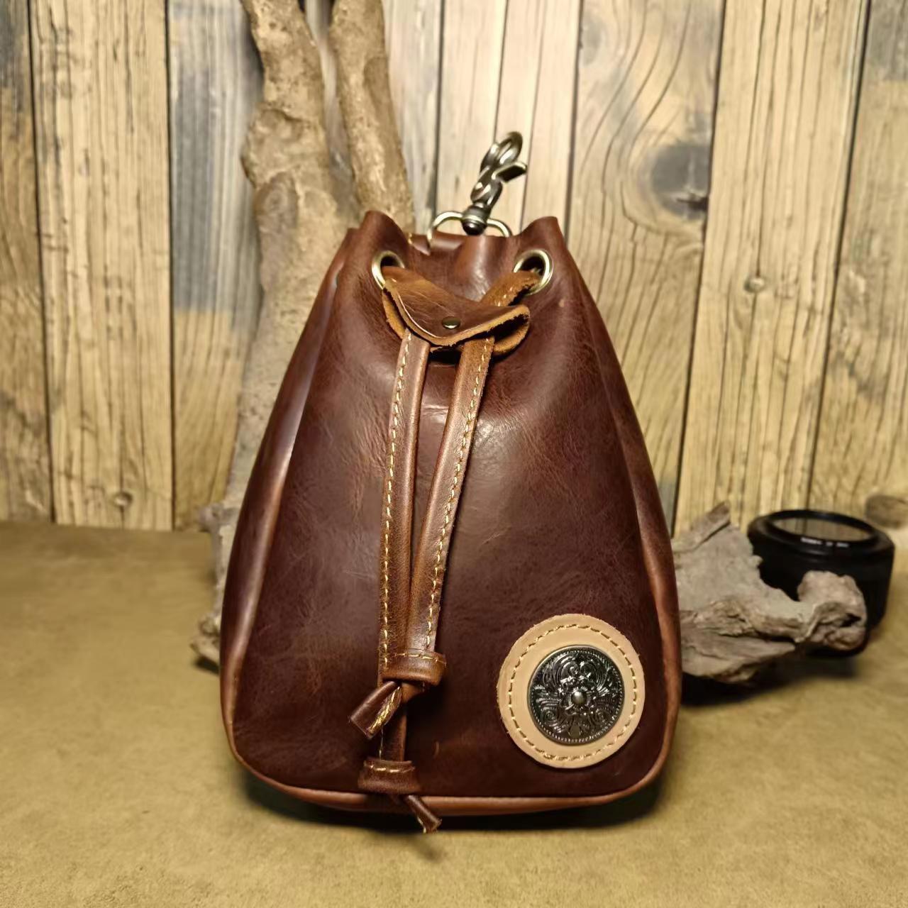 Men's Handmade Retro First Layer Cowhide Cover Men's Waist Packs