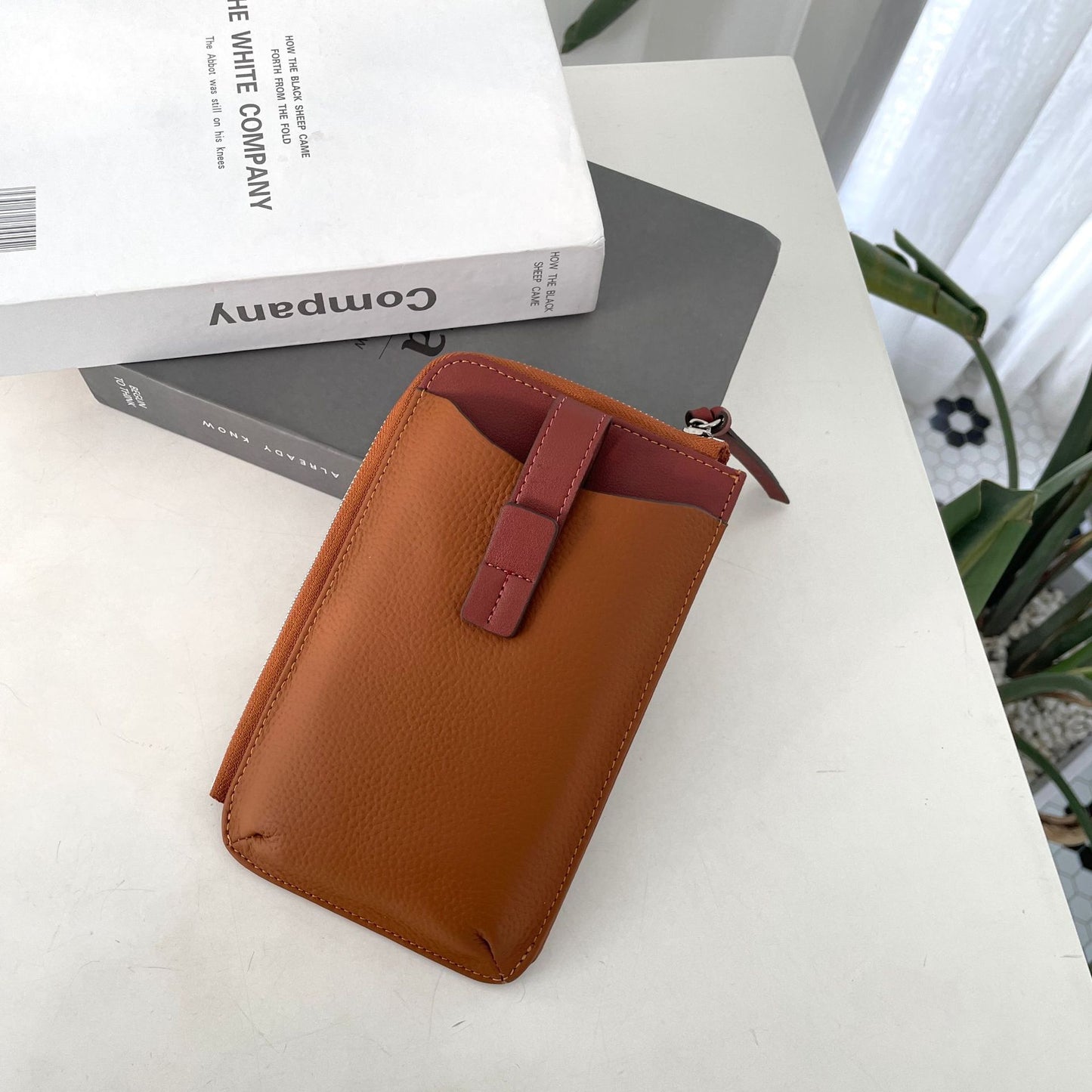 Women's Contrast Color Top Layer Leather Mini Lychee Pattern Phone Bags
