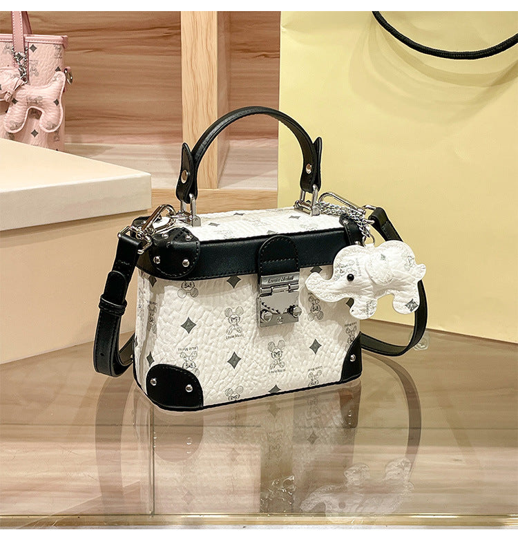 Women's Trendy Fashionable Stylish Cute Pink Design Handbags