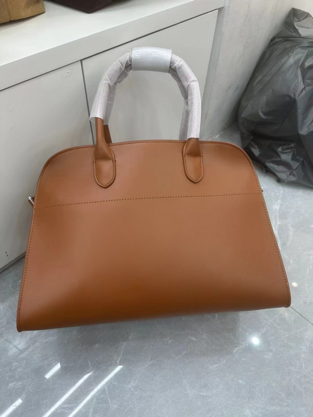 Cowhide Frosted Niche Large Capacity Color Bucket Bags