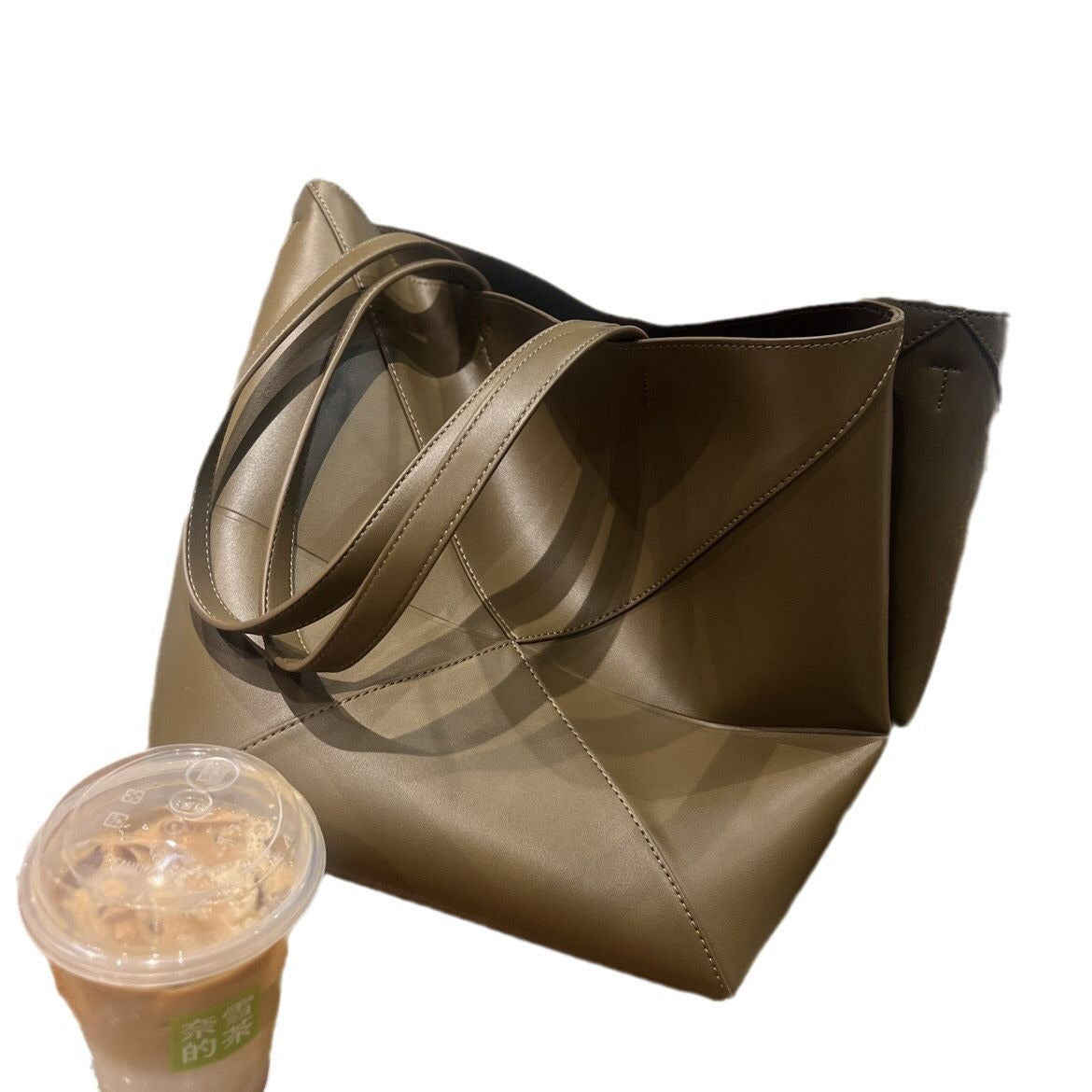 Women's Geometric Folding Large Capacity Fashion Commuter Shoulder Bags