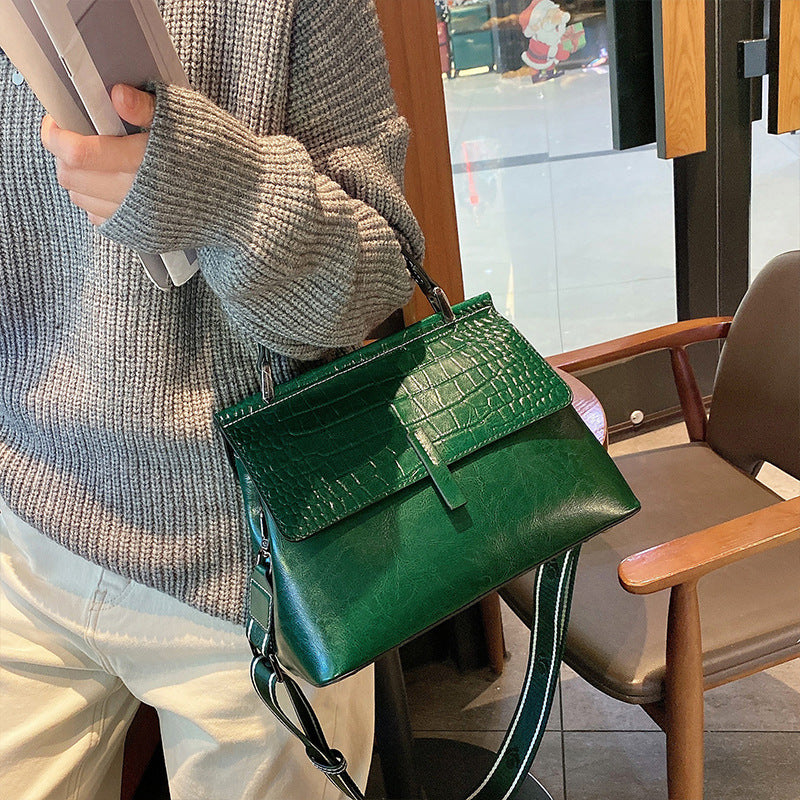 Women's Genuine Leather Crocodile Pattern Fashion Oil Shoulder Bags