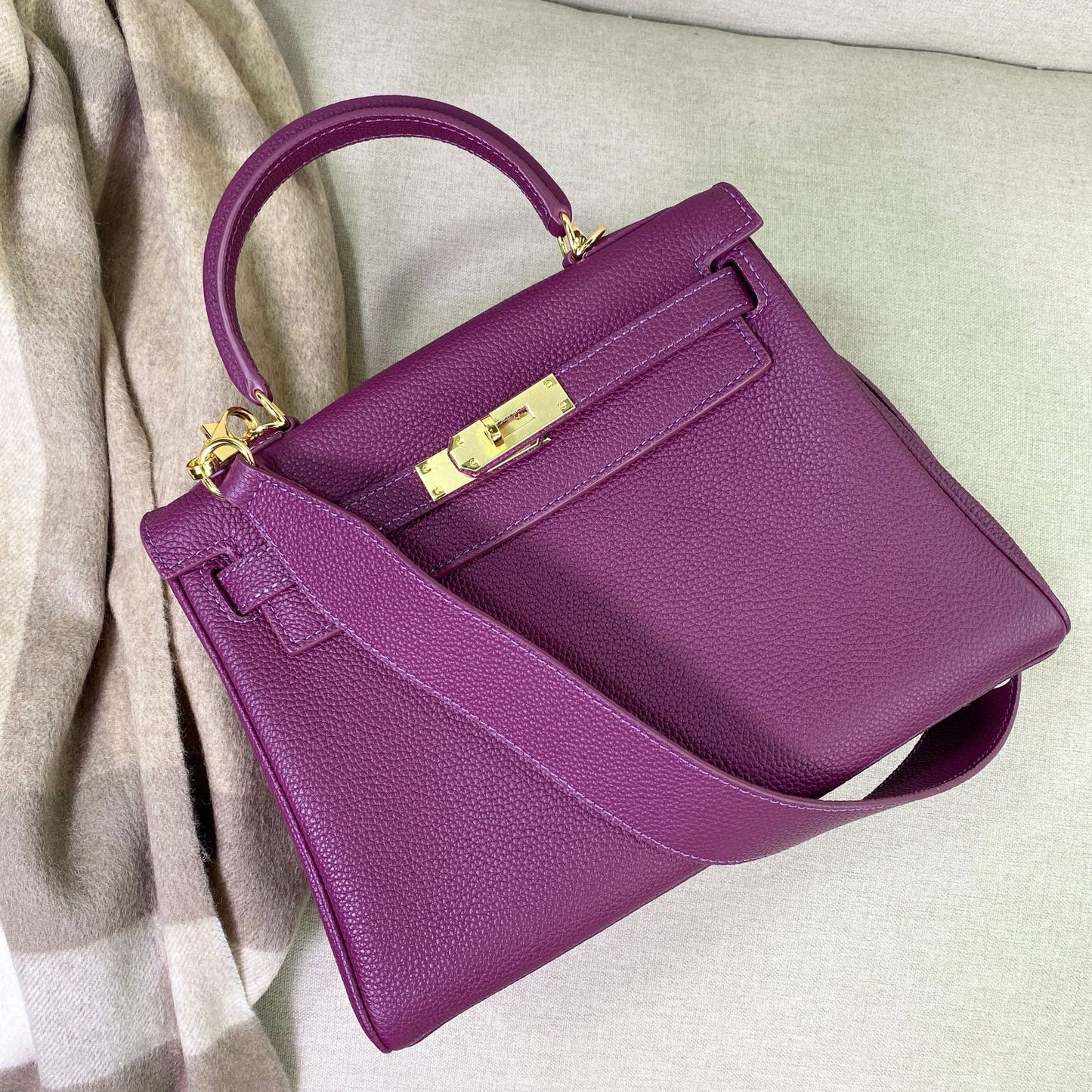 Women's Top Layer Cow Leather Wide Strap Shoulder Bags