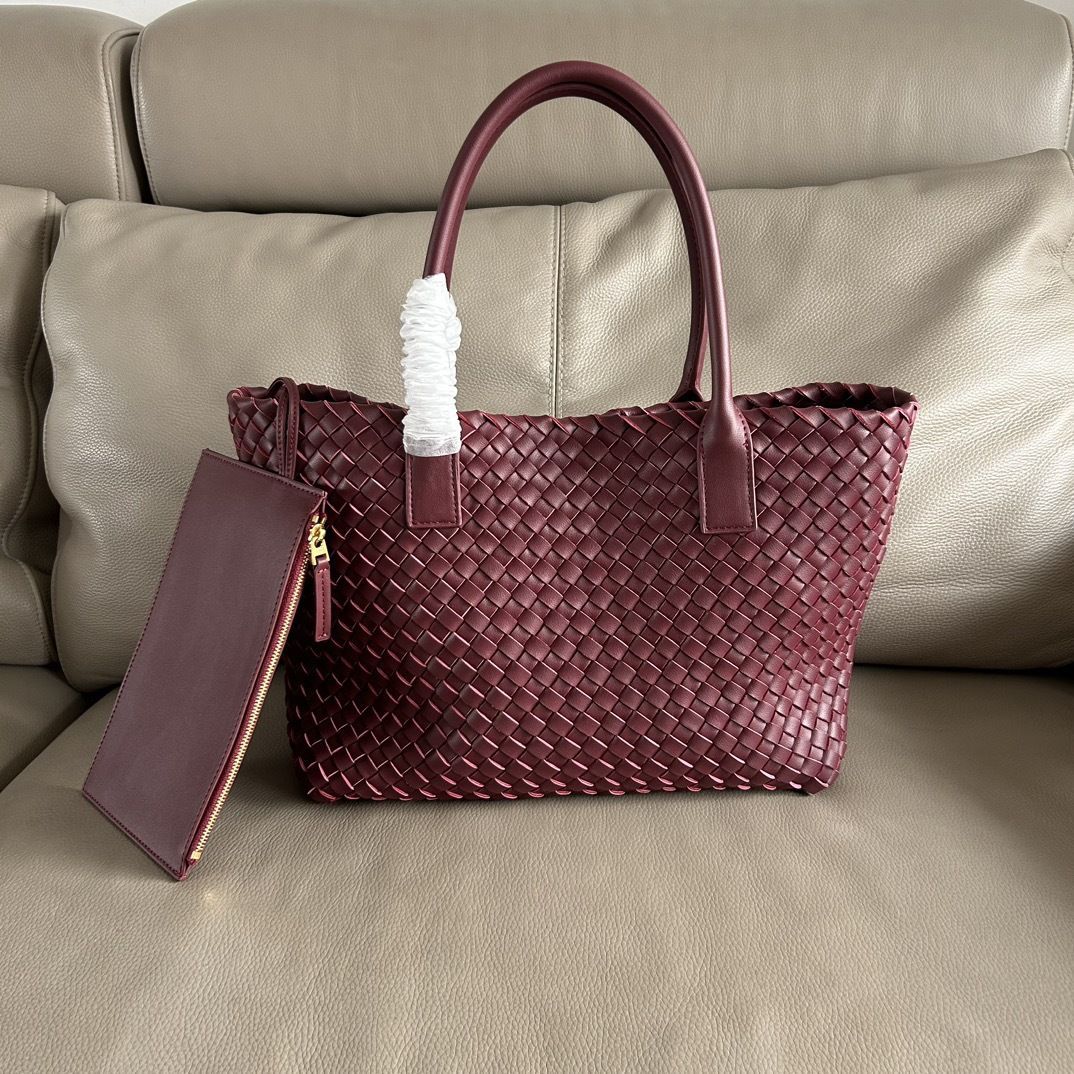 Women's Woven Fashion Shopping Large Capacity Mummy Handbags