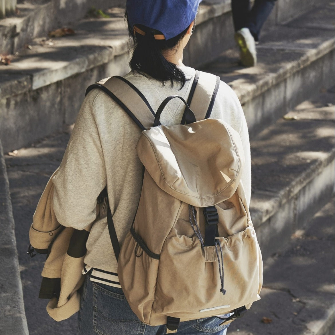 Popular Korean Style Hiking Portable Unisex Sports Backpacks