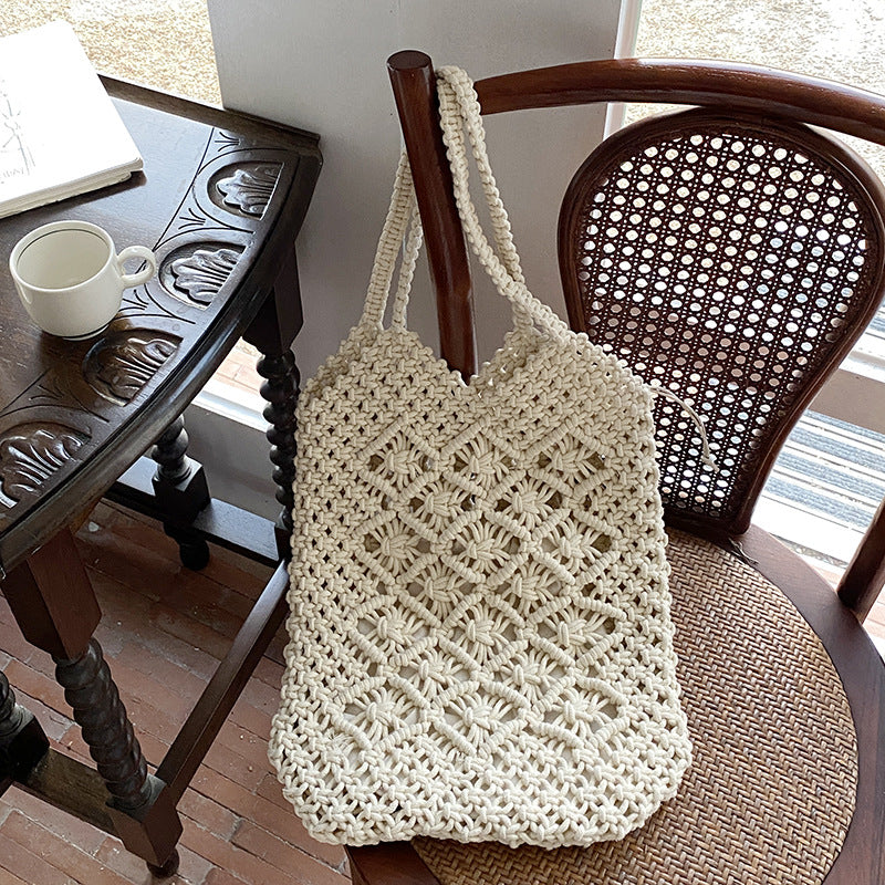 Women's Large Capacity Versatile Design Woven Shoulder Bags