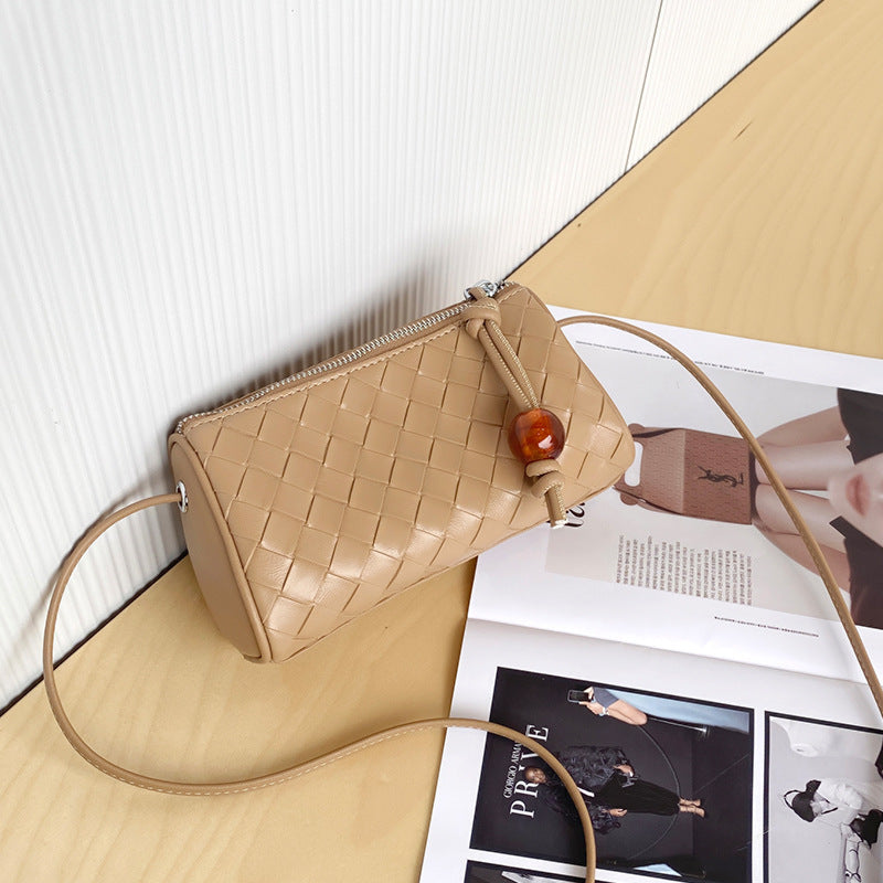 Women's Simple High-grade Woven Leather Mobile Tote Bags