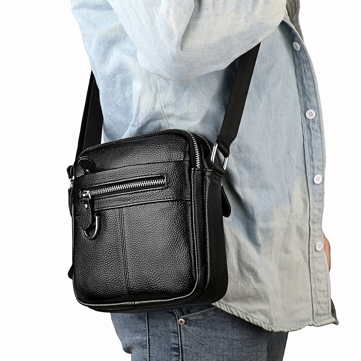 Men's Leather Retro First Layer Cowhide Boy Men's Shoulder Bags