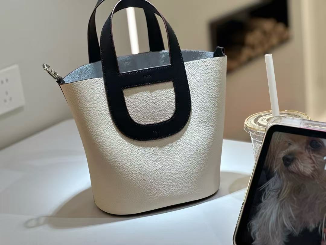 Women's Nose Vegetable Basket Layer Cowhide Large Handbags