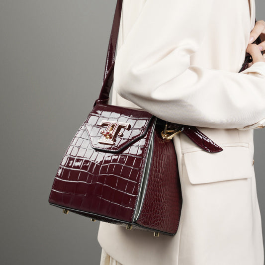 Women's Autumn Genuine Leather Design Cigarette Light Luxury High-grade Crossbody Bags