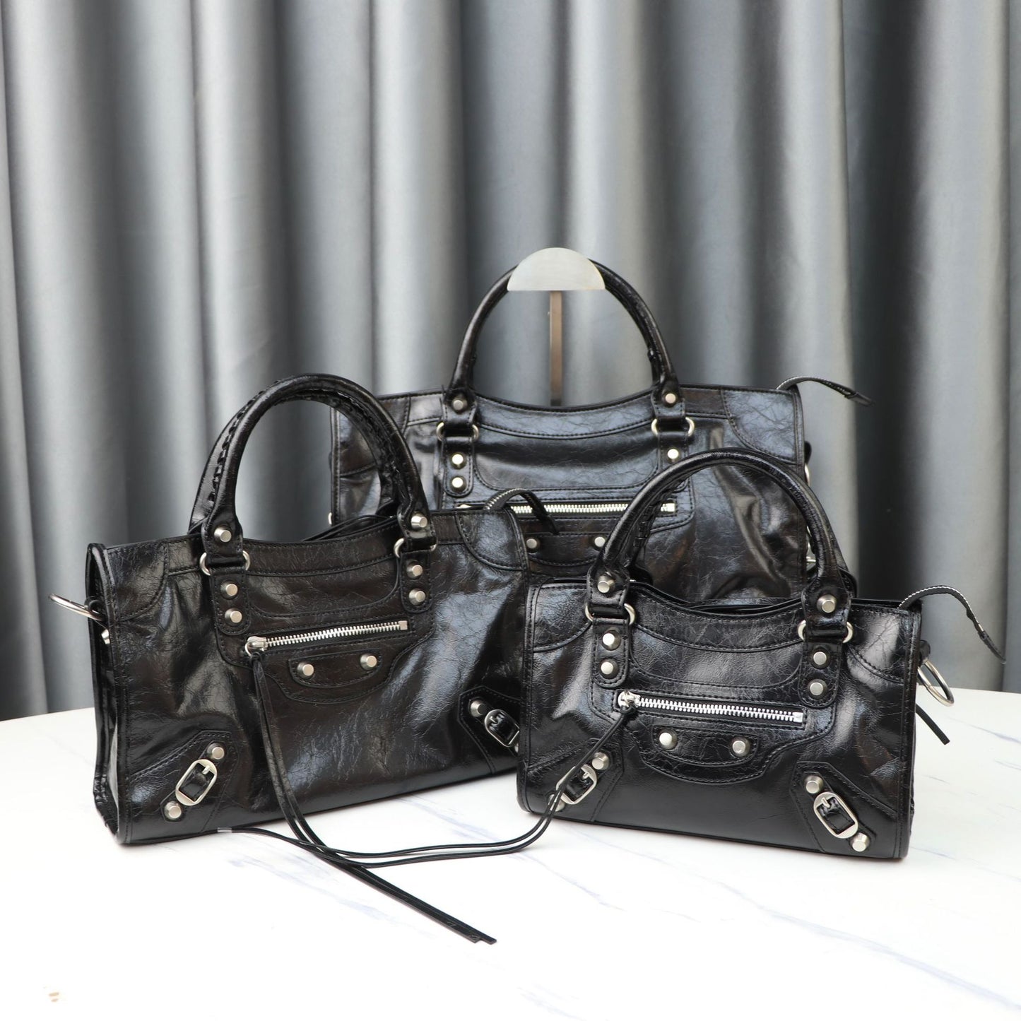 Motorcycle Dark Retro French Top Layer Handbags