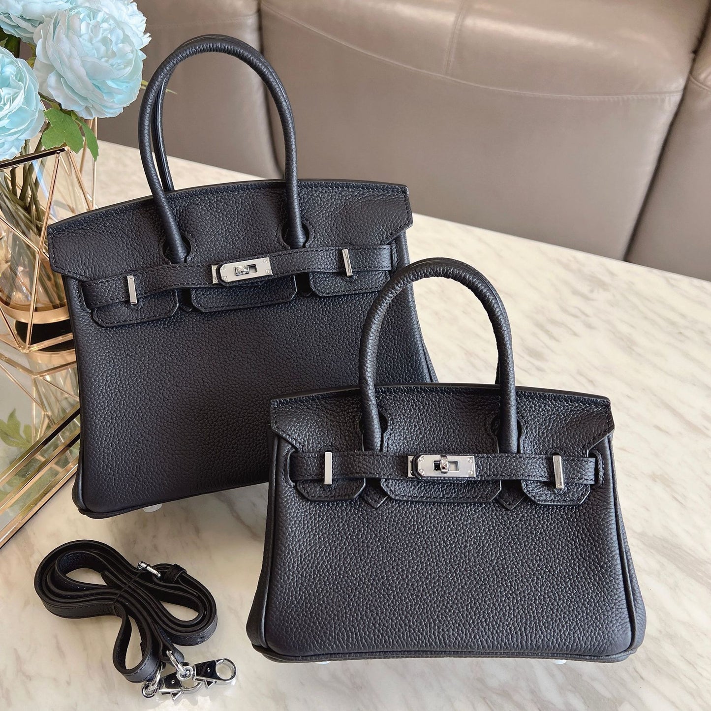 Women's Mini Litchi Pattern First Layer Cowhide Handbags