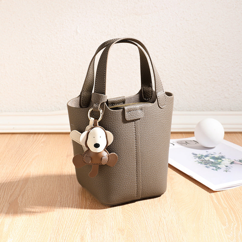 Women's Fashionable Vegetable Basket Large Capacity Leather Handbags