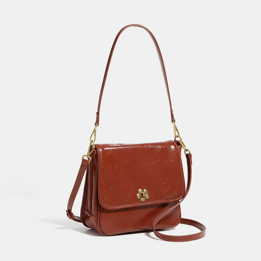 Women's Retro Portable Underarm Special Interest Light Bags