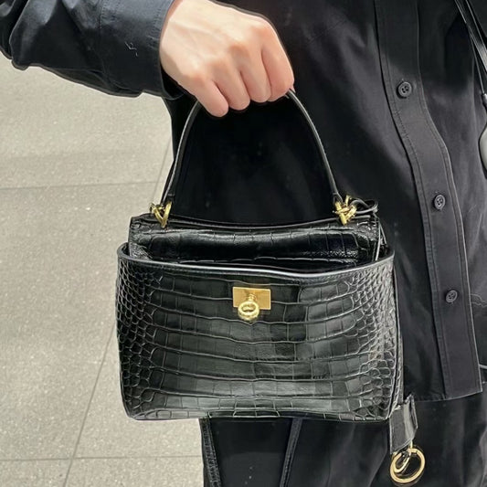 Women's Cowhide Crocodile Pattern Genuine Leather Leisure Shoulder Bags