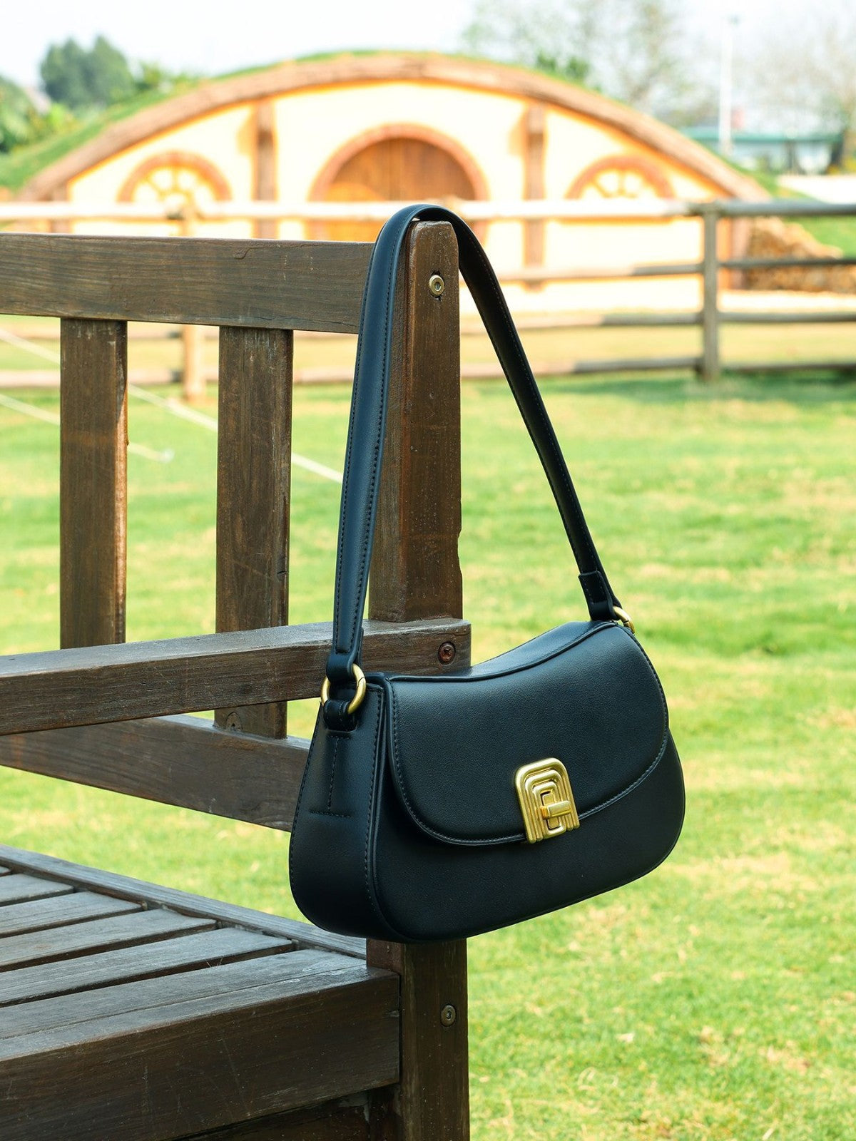 Women's Underarm Korean Temperament Wild Niche Western Shoulder Bags