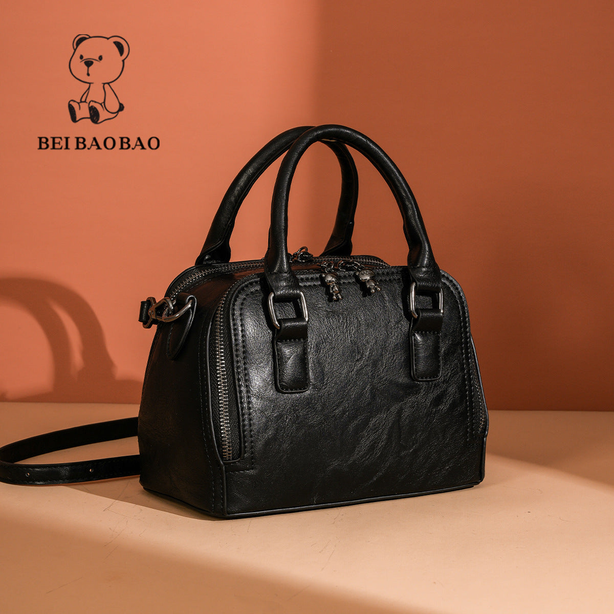 Source Retro Textured Street City Leisure Shoulder Bags