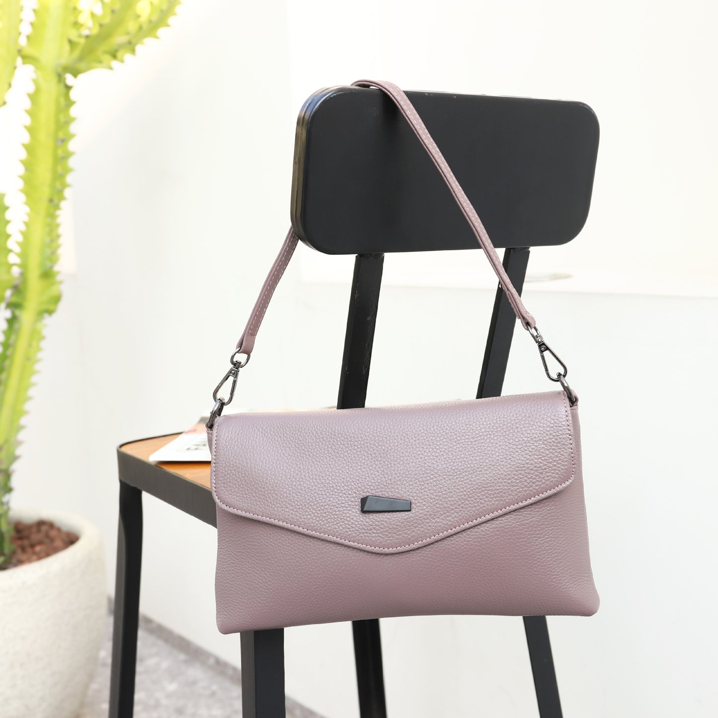 Women's Fashion Envelope Genuine Leather Soft Cowhide Shoulder Bags