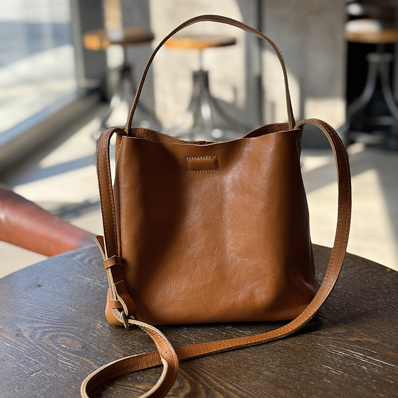 Women's Genuine Leather Simple Artistic Retro Vegetable Bucket Bags
